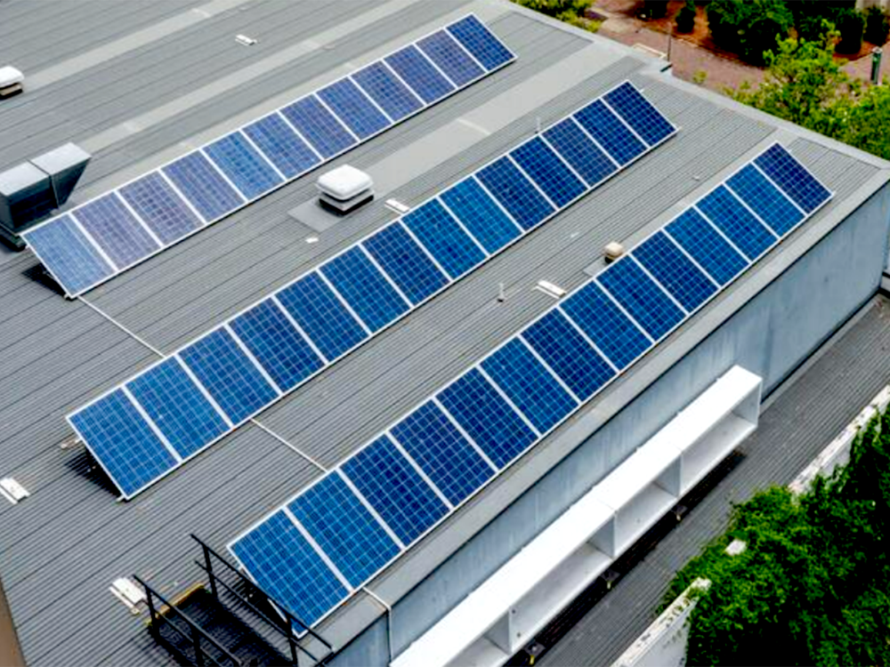 Commercial Solar Panel Cleaners in Melbourne